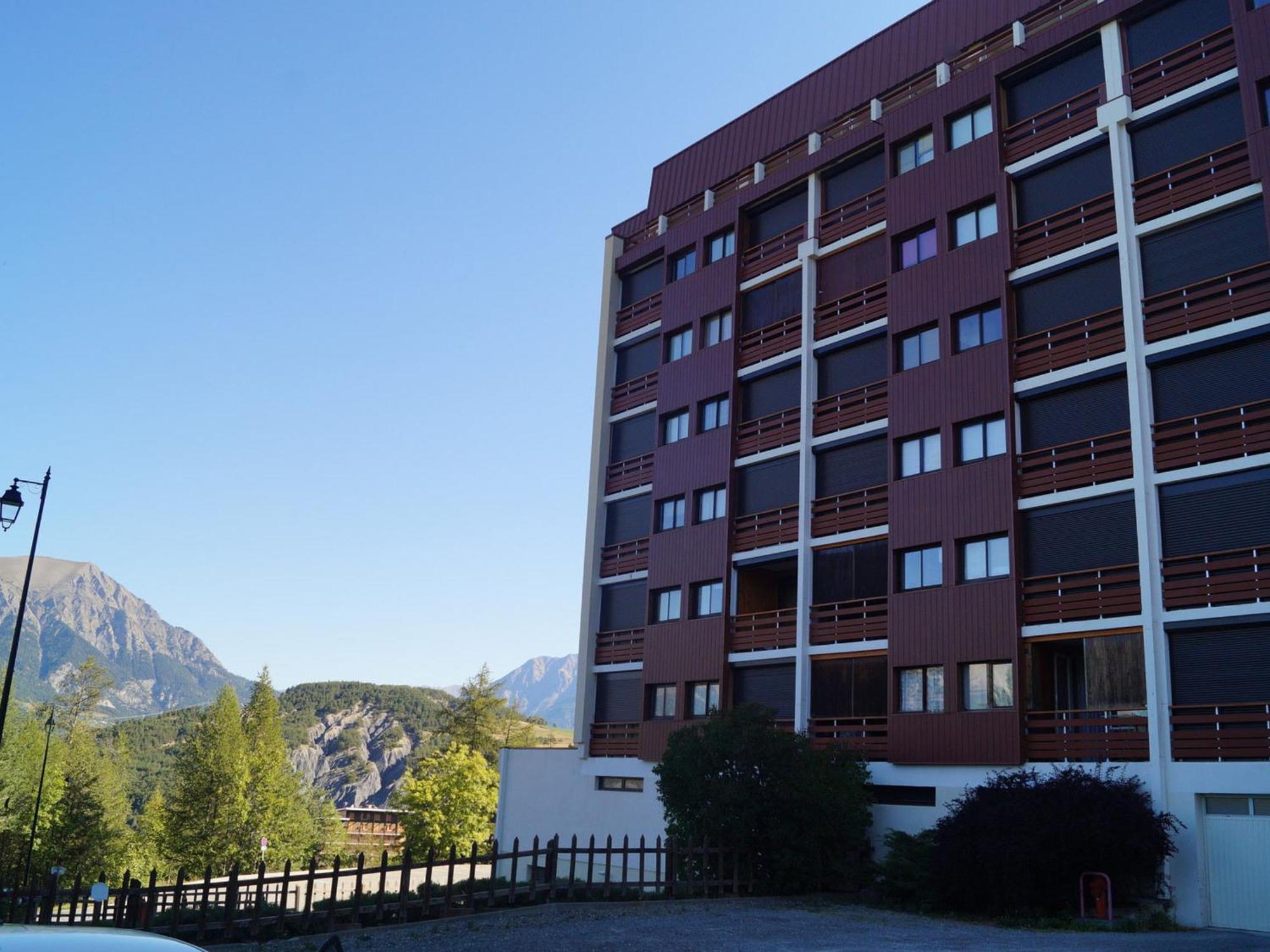 Appartement T2 Face Aux Pistes Avec Terrasse, 9 Couchages, Proche Commerces Et Piscine - Fr-1-165A-103 Enchastrayes Exterior foto